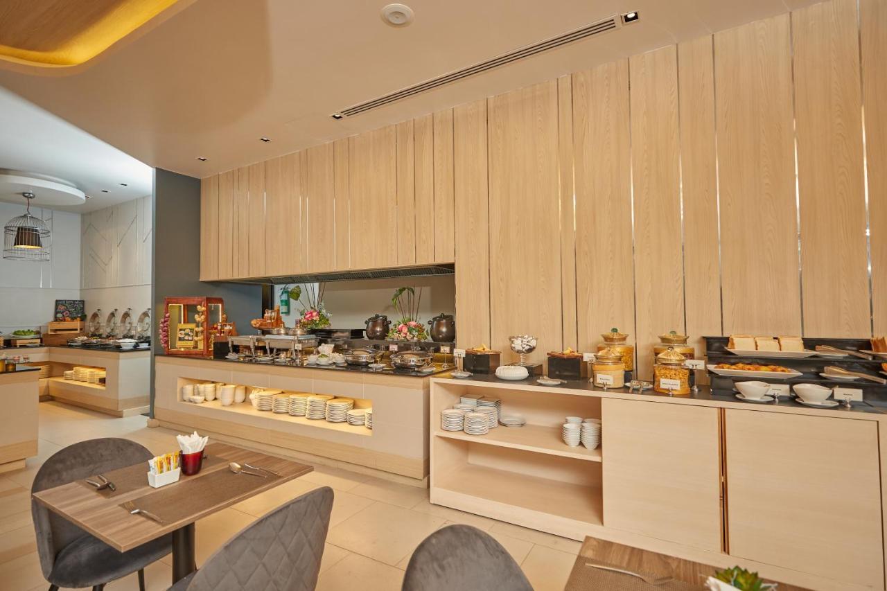 Pattaya Sea View Hotel - Sha Extra Plus Exterior photo