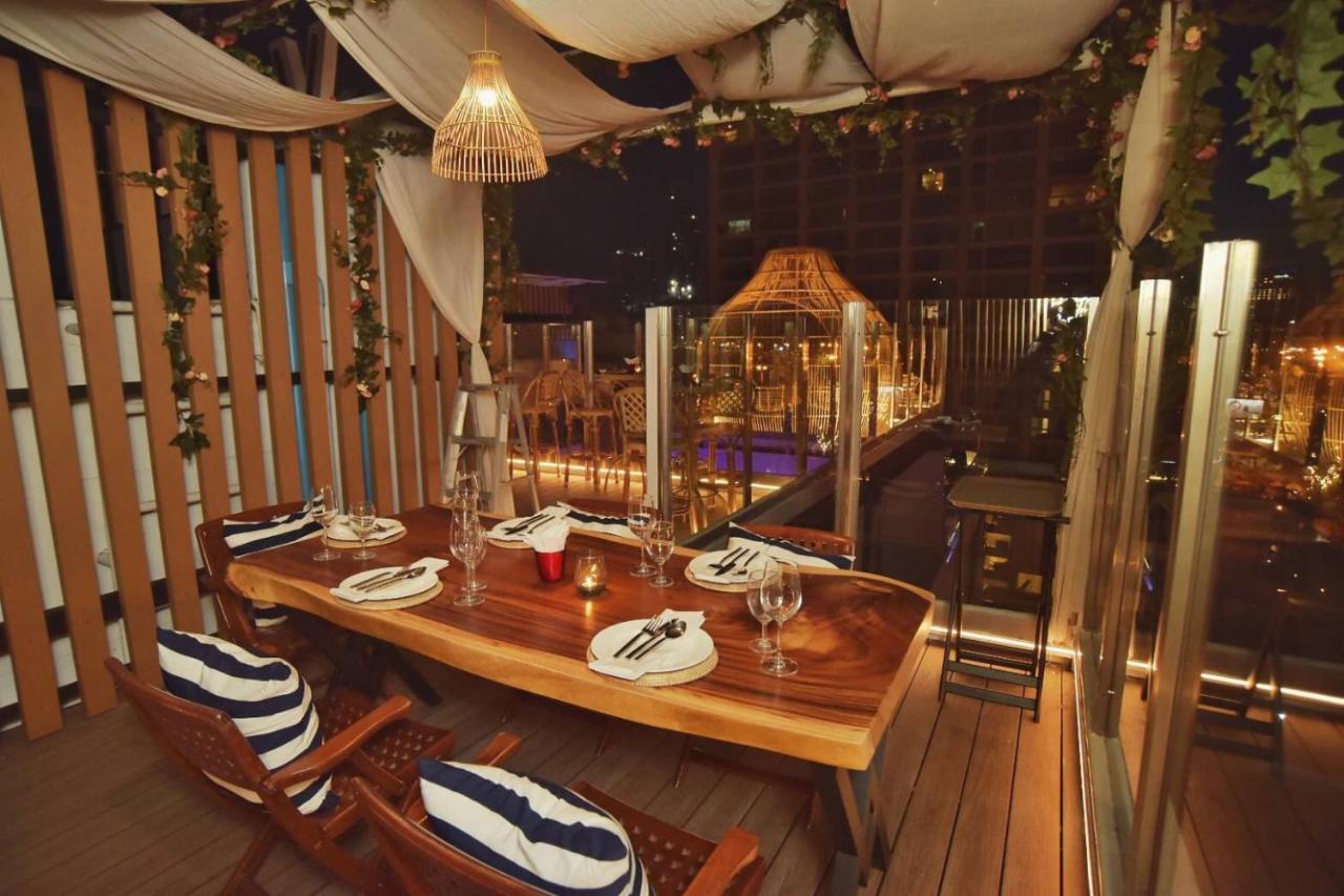 Pattaya Sea View Hotel - Sha Extra Plus Exterior photo