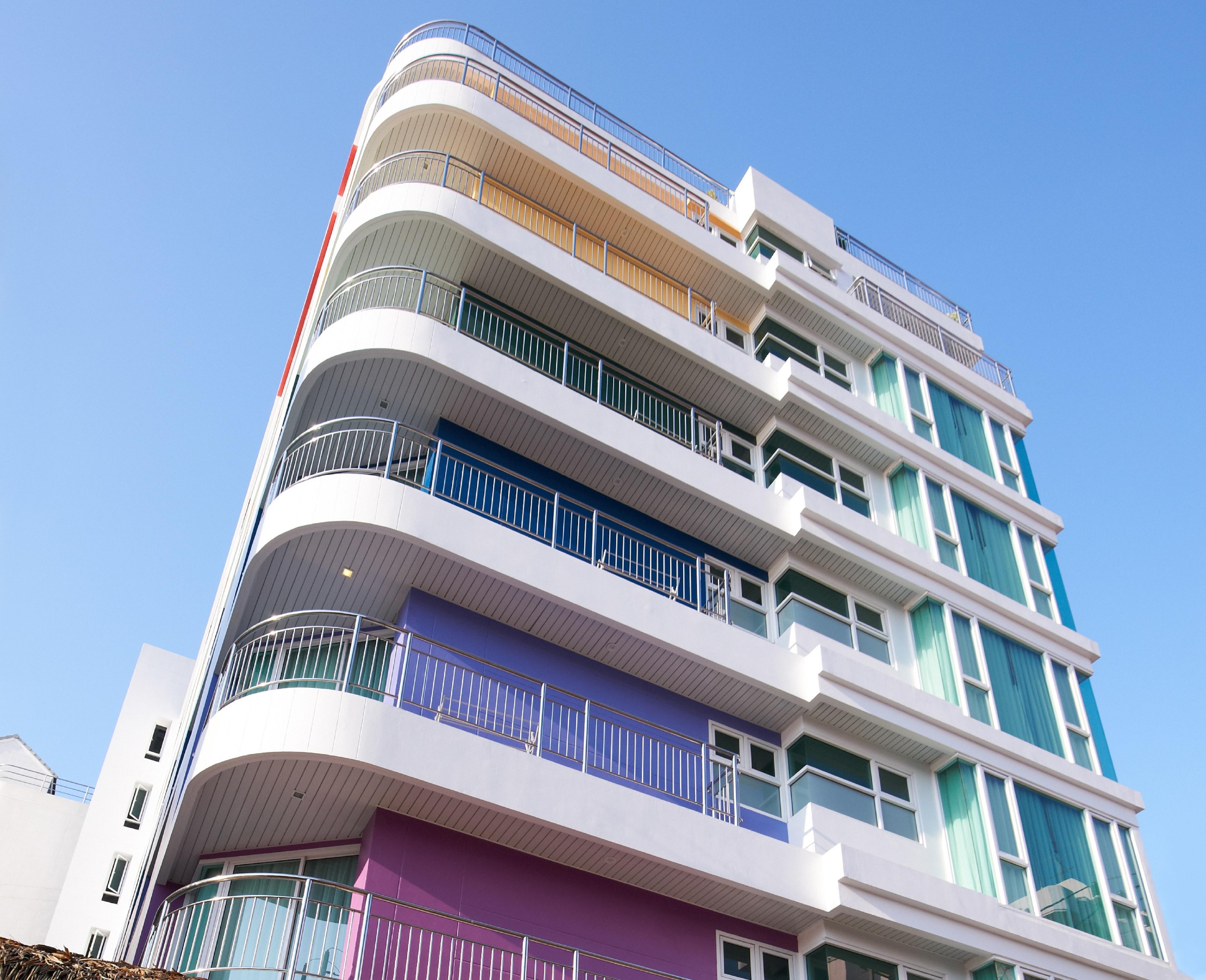 Pattaya Sea View Hotel - Sha Extra Plus Exterior photo