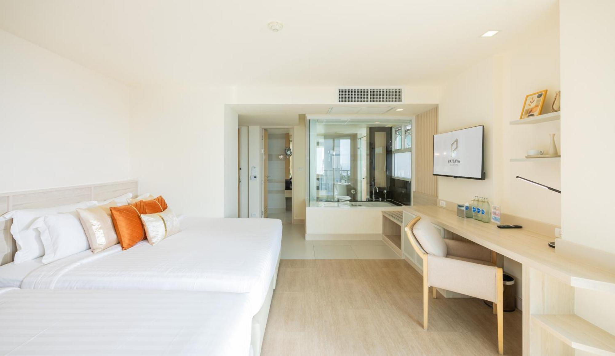 Pattaya Sea View Hotel - Sha Extra Plus Room photo