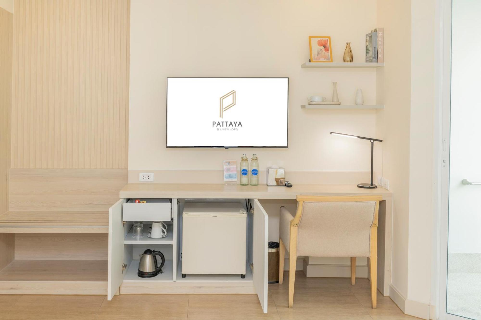 Pattaya Sea View Hotel - Sha Extra Plus Room photo