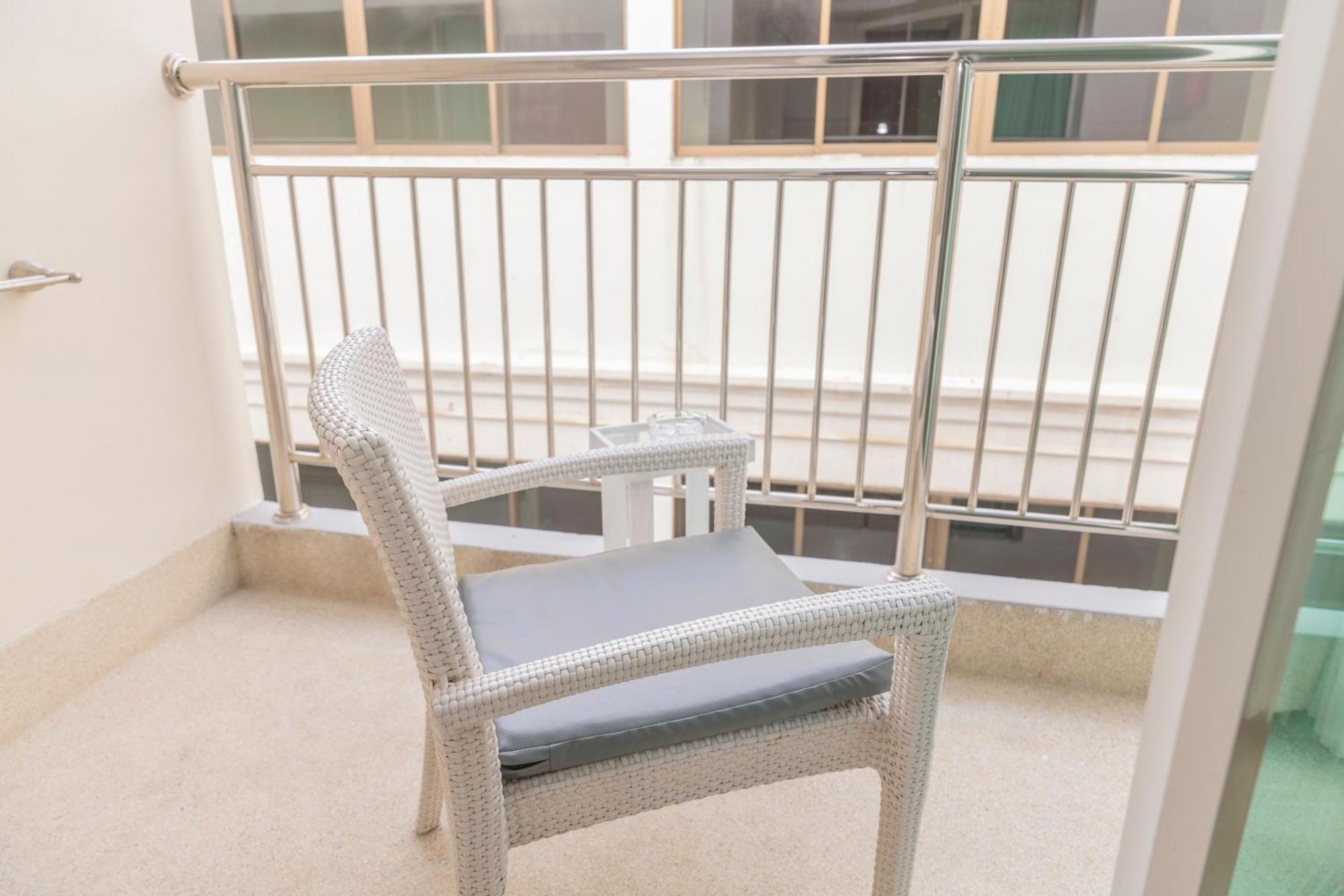 Pattaya Sea View Hotel - Sha Extra Plus Room photo